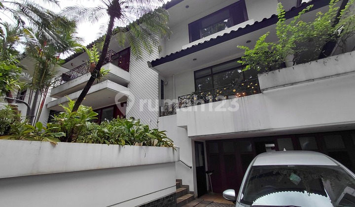 Good Hoise.in Sekolah Suta Closed To Jis Bagus