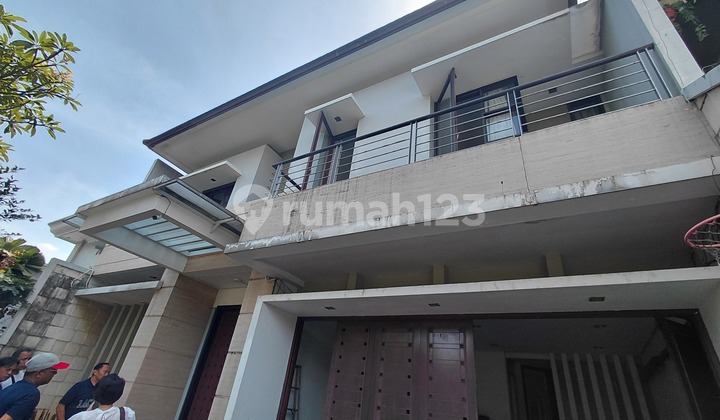 Beautiful Modern Storied House Close To Jis