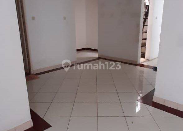 Disewakan rumah di kawasan elit di buaran regency buaran jakarta timur 5