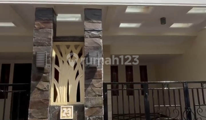 Di Jual Rumah Bagus dan Lux di Pondok Bambu Asri Pondok Bambu Jakarta Timur Di Jual Rumah Bagus dan Lux di Pondok Bambu Asri Pondok Bambu Jakarta Timur