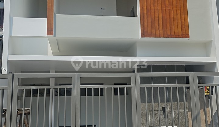 Dijual Rumah Baru 100% di Pondok Kelapa Jakarta Timur