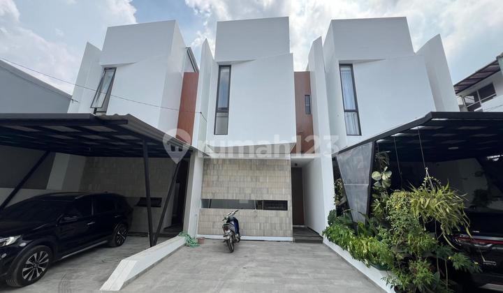 Dijual Rumah Baru di Bangun di Permata Timur 1 Pondok Kelapa Jakarta Timur