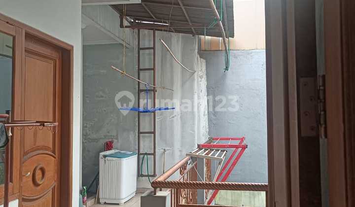 For Sale, Nice House in Jatinegara Baru, Penggilingan, East Jakarta 2