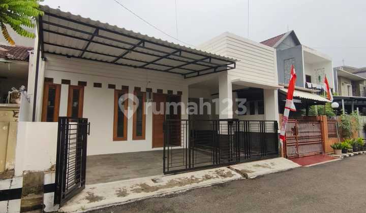 Dijual Rumah Bagus Di Taman Buaran Indah 1 Duren.sawit Jakarta Timur Dijual Rumah Bagus Di Taman Buaran Indah 1 Duren.sawit Jakarta Timur