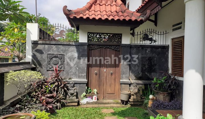 For Sale Spacious and Luxurious House in Kav DKI Duren Sawit East Jakarta 2