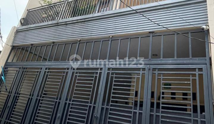 Dijual Rumah Bagus dan Siap Huni di Jalan Nusa Indah.klender Jakarta Timur