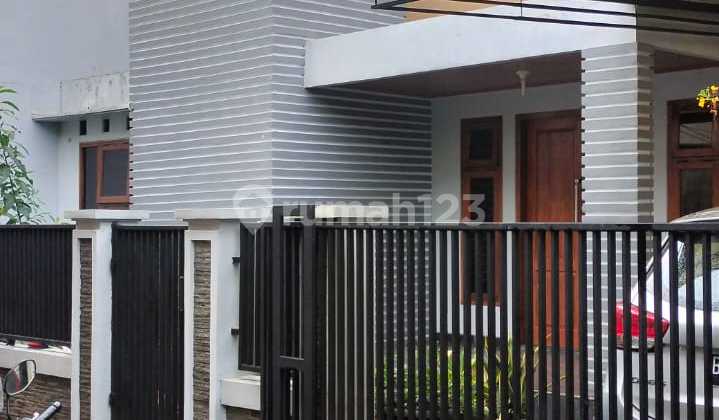 Dijual Rumah Bagus dan Lux di Perumahan Jatinegara Indah Penggilingan Jakarta Timur
