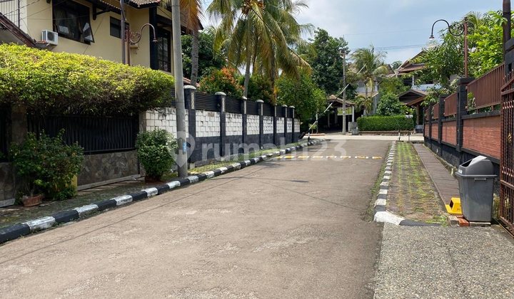 Dijual Rumah Bagus di Depok Jawa Barat 2