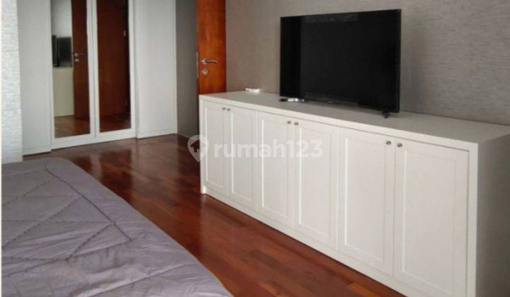 Apartemen poins square 3BR full furnish 1