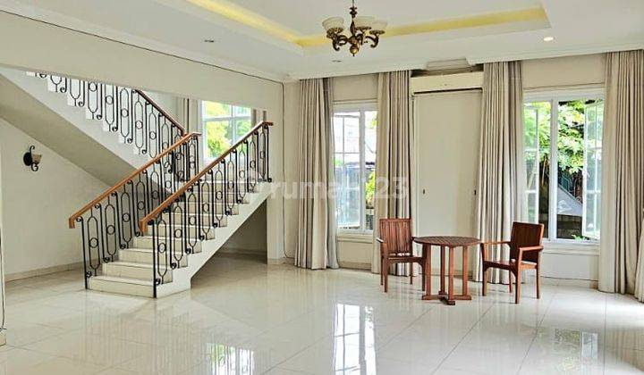 Rumah bagus Patra Kuningan jakarta selatan 2