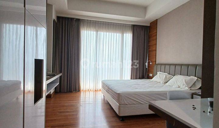 Sudirman Hill Residence 3BR Furnish 1