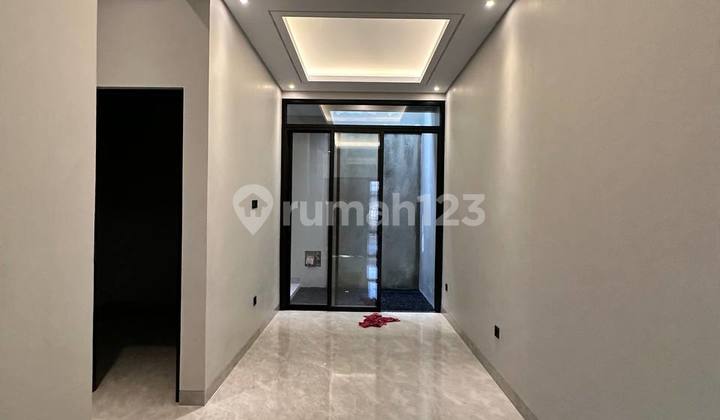 Rumah Ready Stok Harga 1.4milyar Desain Modern Di Jagakarsa Jakarta 2