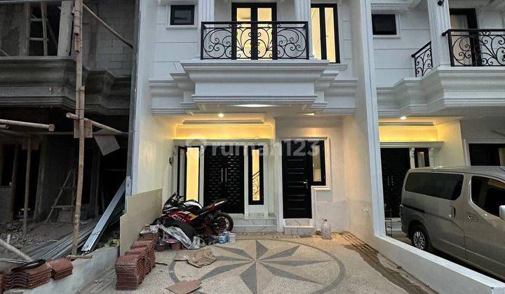 Di jual rumah ready dalam komplek shm, bebas banjir dekat stasiun 1