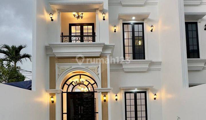 Rumah 2 Lantai plus rooftop Bagus SHM di pasar minggu 1