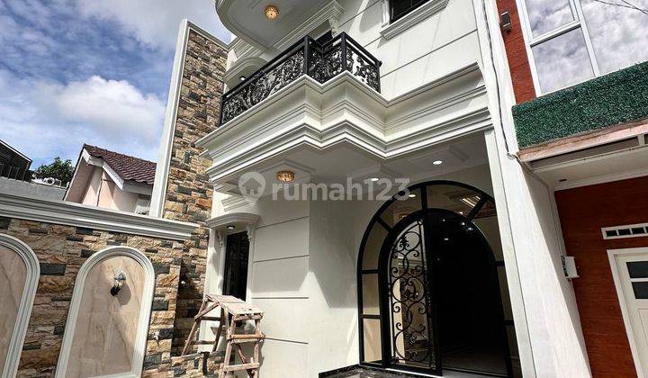 Rumah 2lantai Desain Rooftop Dekat Dengan Pintu Tol Brigift 1