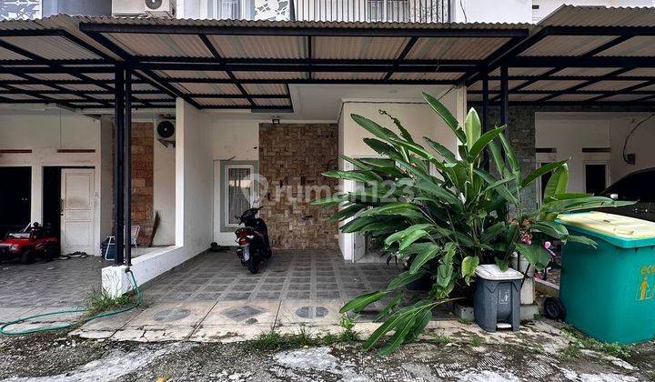 Rumah Second Terawat 2lantai Siap Huni Dekat Stasiun Tanjung Barat Jakarta 1