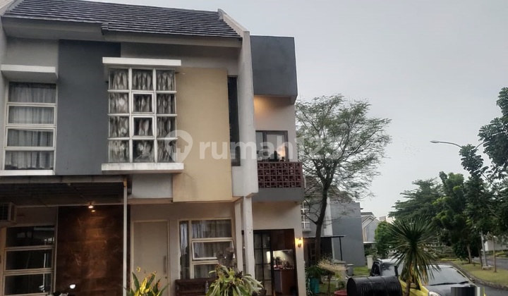 Siap Huni, Rumah, 2 Lantai di Grand Wisata Harga bisa Nego (D0135) 1