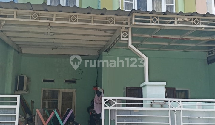 Dijual Rumah di Kompleks Taman Harapan Baru, Kota Bekasi (D0051) Dijual Rumah di Kompleks Taman Harapan Baru, Kota Bekasi (D0051)