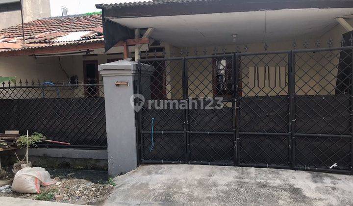 Rumah Bagus di Harapan Indah, Bekasi Pertahun K0815 1