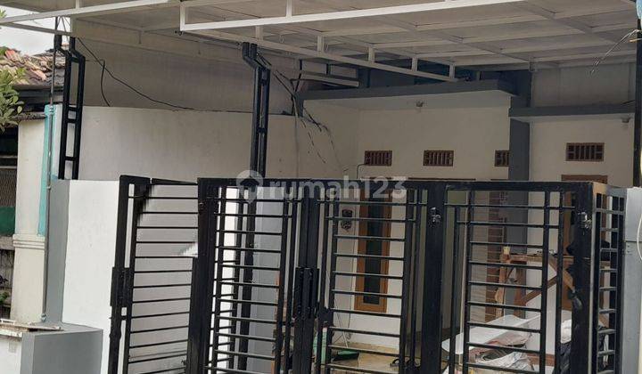 Dijual rumah mungil dipondok ungu sektor 1