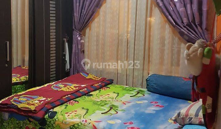 Rumah Bagus Unfurnished SHM di Harapan Indah, Bekasi H1095 2