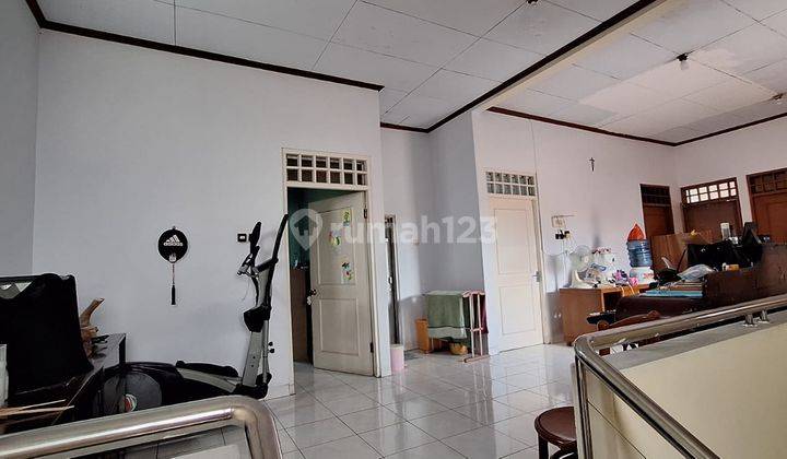 Rumah 2 Lantai Bagus SHM di Harapan Jaya, Bekasi c0065  2