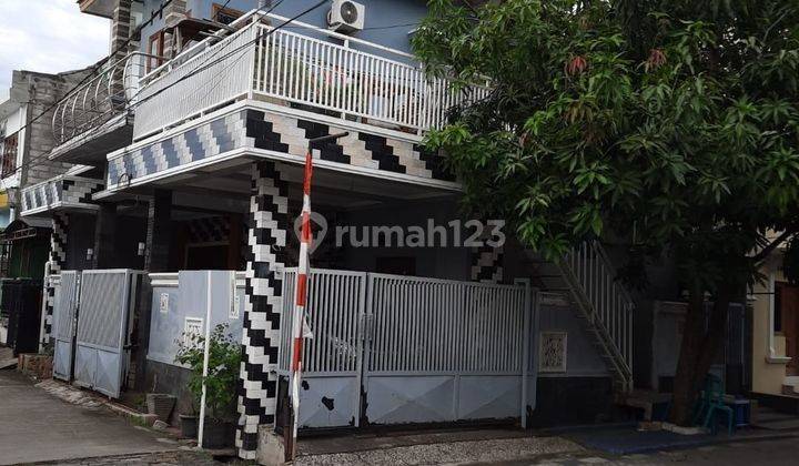 Rumah 2 Lantai Unfurnished di Taman Harapan Baru , Bekasi b1180  2