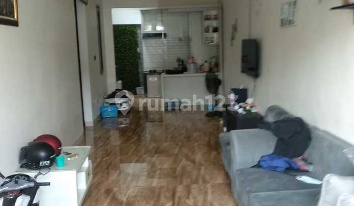 Disewa Rumah Semi Furnish Di Bulevard Hijau 2