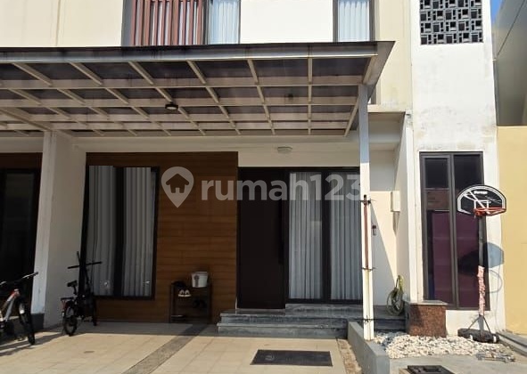 Disewa Rumah di Jakarta Garden City Siap Huni Nan Megah (C0788) Disewa Rumah di Jakarta Garden City Siap Huni Nan Megah (C0788)