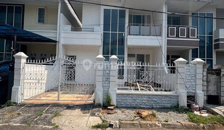 Dijual Rumah Tingkat Ditaman Modern Jaktim  1