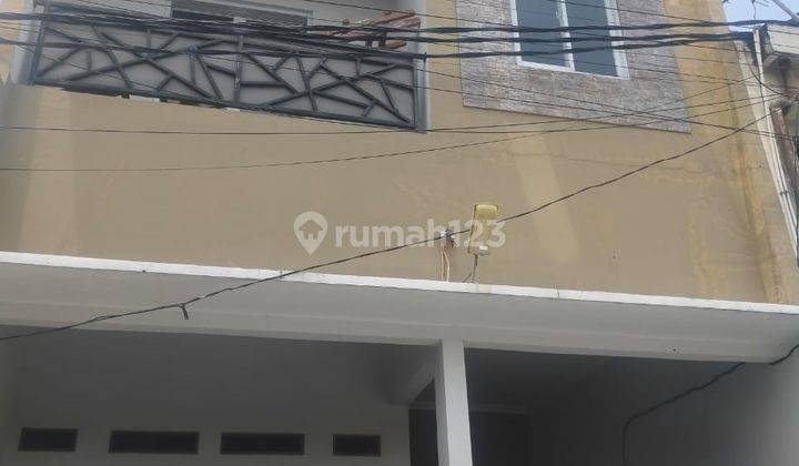 Rumah Dijual Tiga Lantai Di Pondok Ungu Bekasi 1