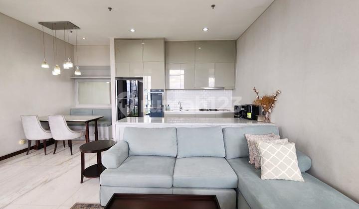 Apartemen 2 BR Dijual Cepat Harga Nego Senopati Suites