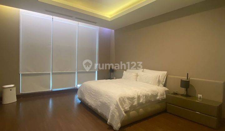 High Clash Place Pakubuwono Signature Apartment Good & Best View 1