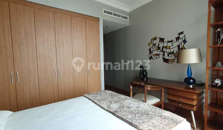 Rent Apartment Pakubuwono Residence 3 BR South Jakarta