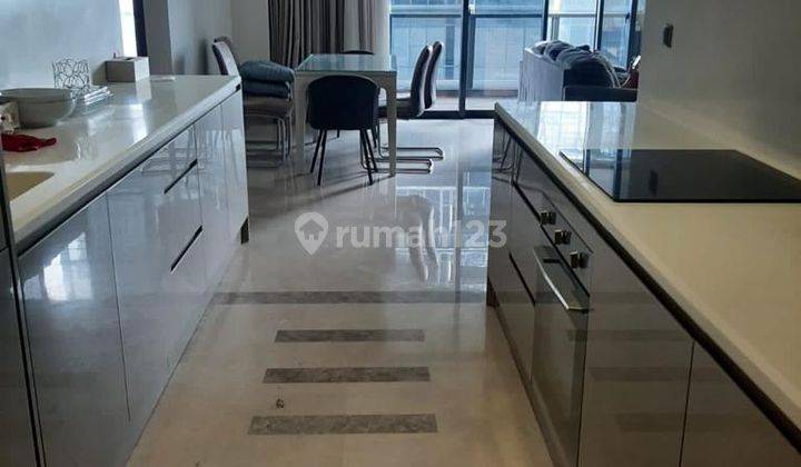 Amazing Distric 8 Senopati 3BR City View 2