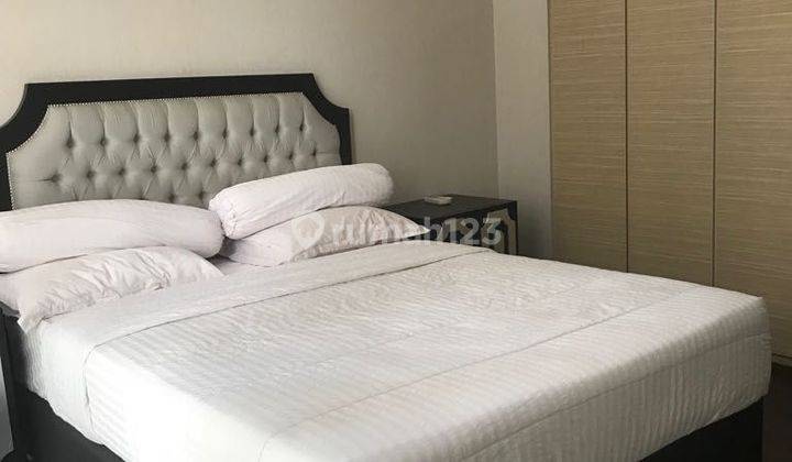 Senopati Suites Apartemen 3 Kamar Tidur Semi Furnished Bagus 1