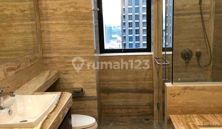 Luxury Ready-to-Occupy Apartment District 8 Near Transportation Access 2