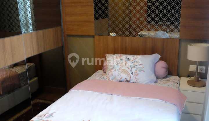 For Rent: Residences 8 Apartment, 3 Bedrooms, Area 180 Sqm, South Jakarta 2