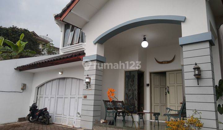 Rumah Lux sangat Bagus, Bandung Utara, Udara Sangat Sejuk, Security 24 jam 2