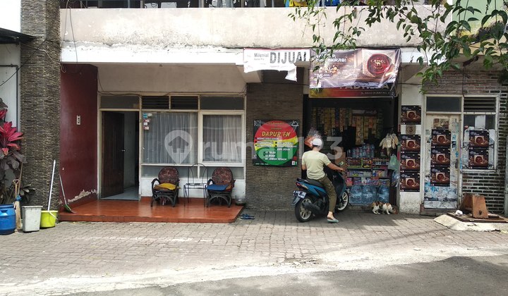 Rumah Lokasi Sangat Strategis Dago Kota Bandung SHM 2