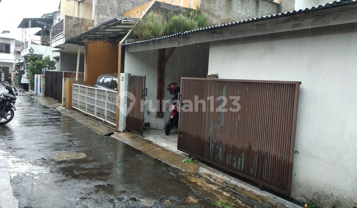 Rumah Lokasi Strategis, Bebas Banjir, SHM Butuh Minim Renovasi di Jl. Jkt 12, Antapani Kulon, Kec. Antapani, Kota Bandung, Jawa Barat, Antapani