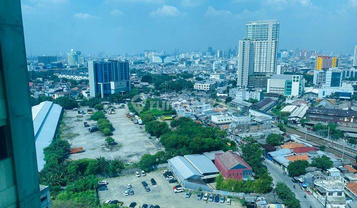 Apartemen Rajawali Edelweiss, Ada 3 Br, Siap Huni, Terawat Dan Bagus 6