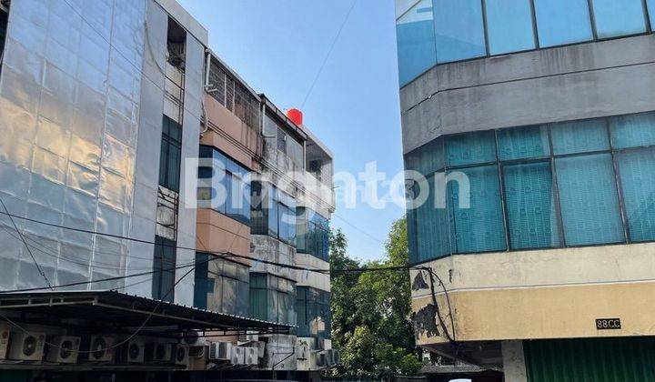 RUKO 3.5 LANTAI GOLDEN VILLE DAAN MOGOT JAKARTA BARAT LOKASI STRATEGIS ROW PARKIR LUAS 2