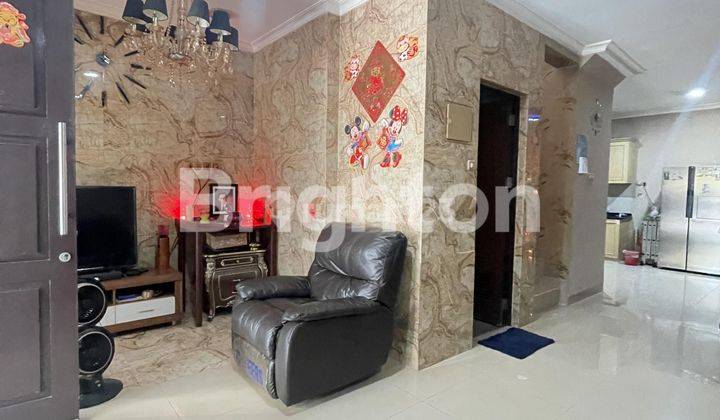 MURAH RUMAH CANTIK 2 LANTAI SIAP HUNI CASA JARDIN FURNISHED BEST DEAL 1