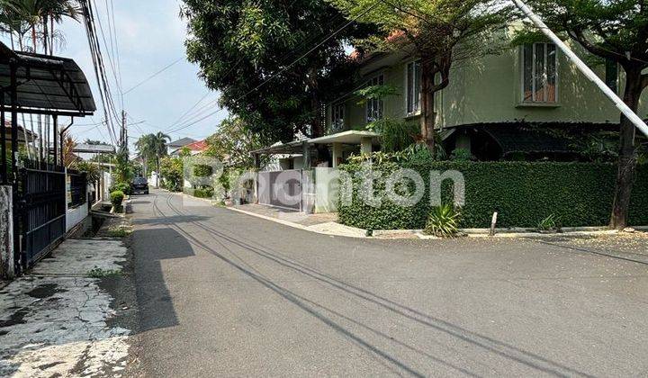 RUMAH HITUNG TANAH TAMAN MERUYA ILIR ROW JALAN 2 MOBIL LEGA HUNIAN TENANG NYAMAN 2