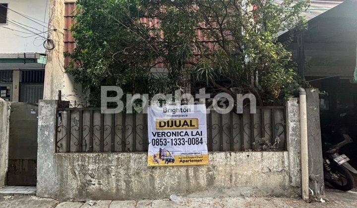 RUMAH 2 LANTAI BANGUNAN LAMA PETOJO SELATAN ROW JALAN 1.5 MOBIL LOKASI STRATEGIS DEKAT PUSAT BISNIS 1