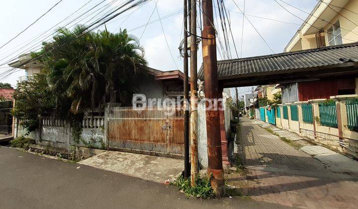 RUMAH BARU 3 LANTAI DURI KEPA INDENT ROW JALA 2 MOBIL LOKASI STRATEGIS PERUMAHAN TENANG NYAMAN 2