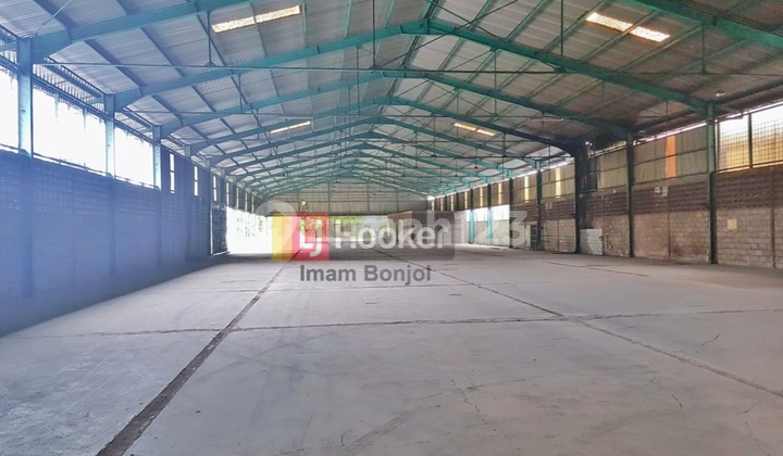 Warehouse 2000m² Spacious Good Ready to Use near airport and port. 2