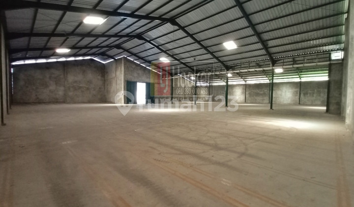 Gudang Bagus Siap Pakai dekat pintu tol TransJawa 1