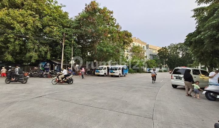 Pinggir Jalan, Hadap Danau Cincin Bisma, Posisi Huk Ada 3 Sisi Menghadap Jalan Pinggir Jalan, Hadap Danau Cincin Bisma, Posisi Huk Ada 3 Sisi Menghadap Jalan